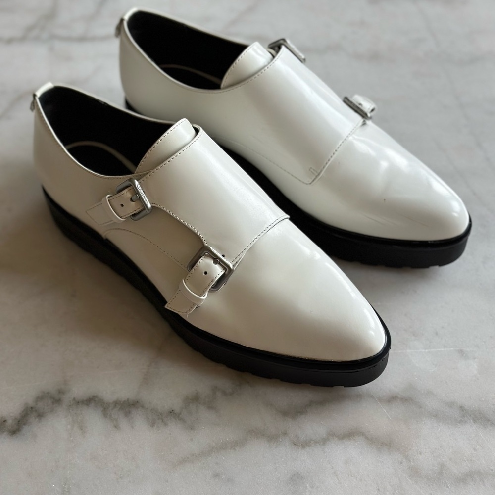 Calvin Klein women’s white leather shoes with buckle size 8